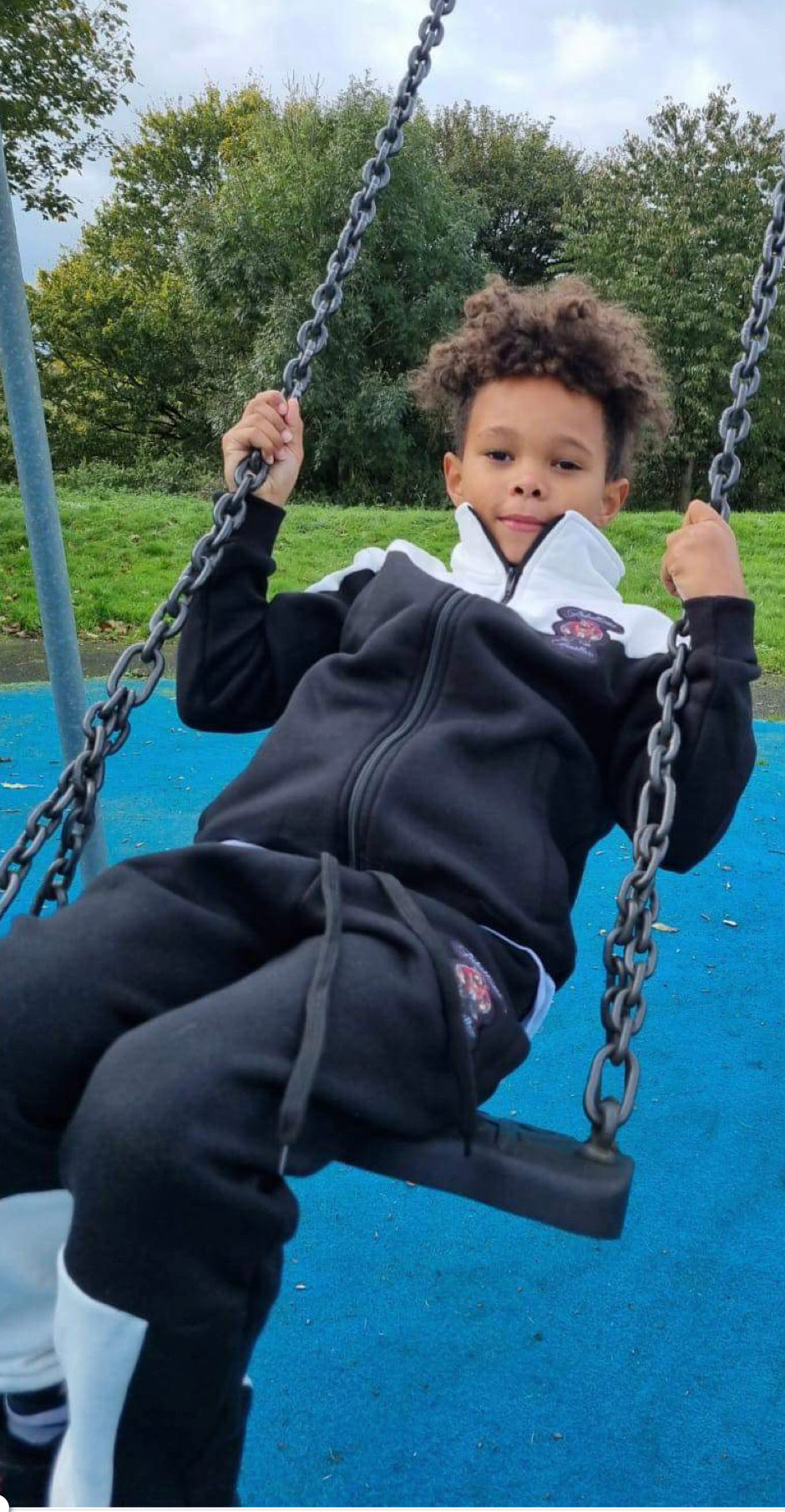 Kids Unisex Victory Tracksuits